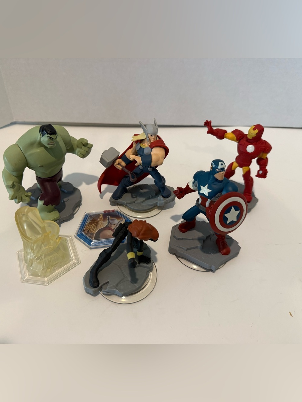 Disney Infinity 2.0 Marvel Avengers Lot Thor Captain America Ironman